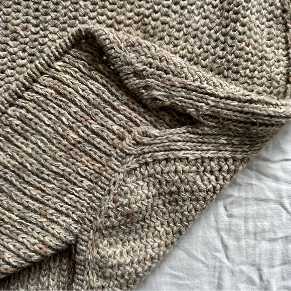 Prana Cowl Neck Sweater in Oatmeal L - Picture 8 of 8